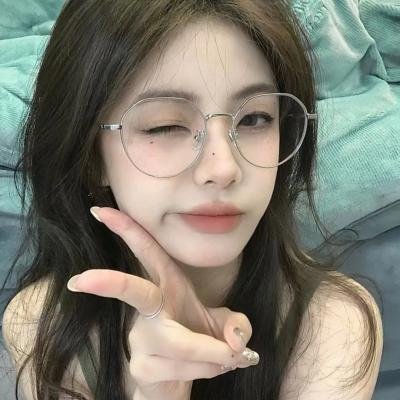 摊牌了,保安老爸是首富